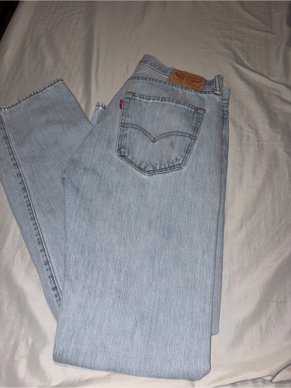 Levi's Light Wash Straight Jeans - Pale Blue Denim